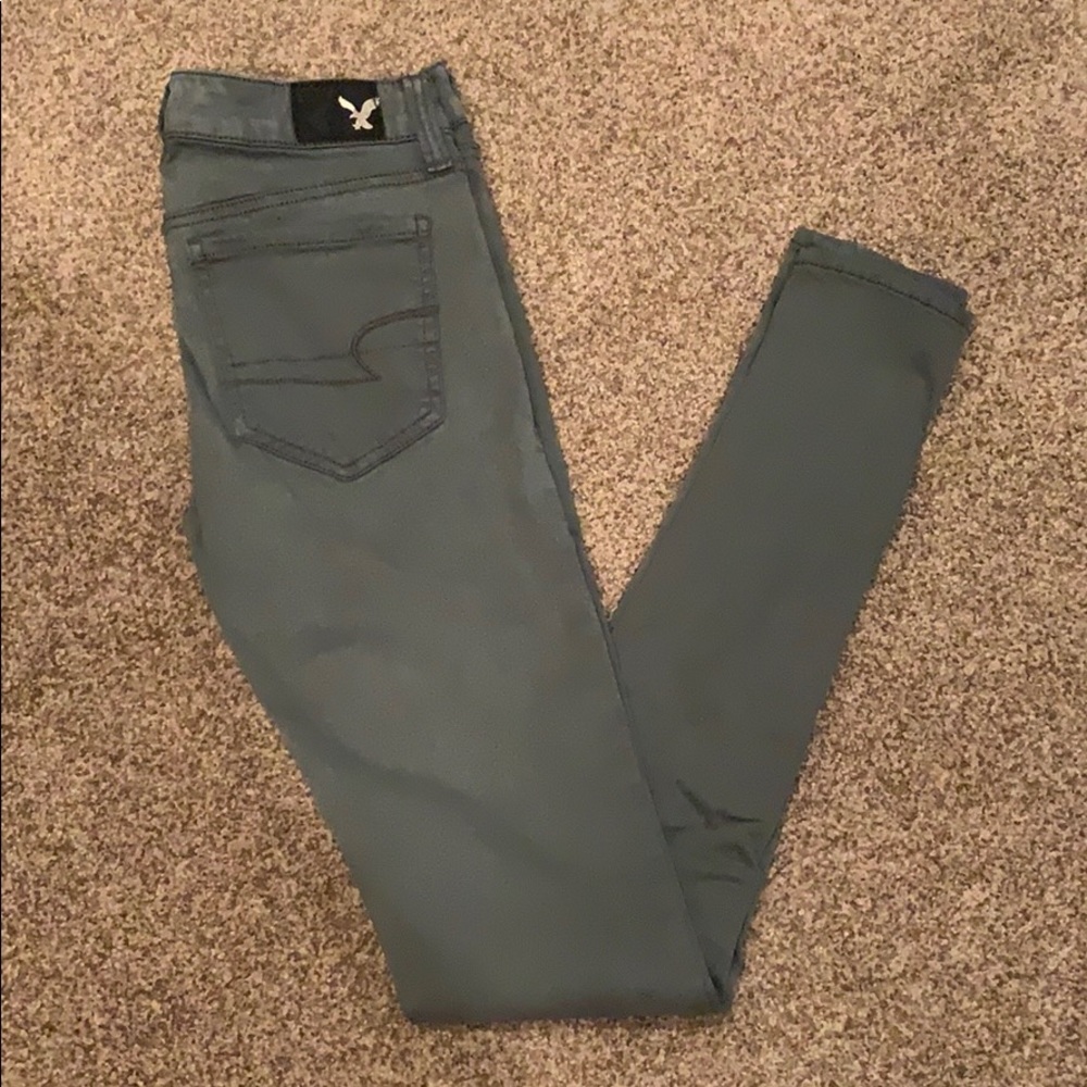 American Eagle army green skinny jeans